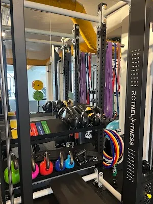Üsküdar Fitness Farm-Personal Trainer|Reformer Pilates|Boks|Kickboks|Koşuyolu Spor Salonu|Altunizade Spor Salonu| - İstanbul Üsküdar