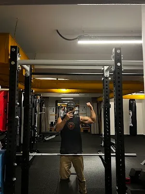 Üsküdar Fitness Farm-Personal Trainer|Reformer Pilates|Boks|Kickboks|Koşuyolu Spor Salonu|Altunizade Spor Salonu| - İstanbul Üsküdar