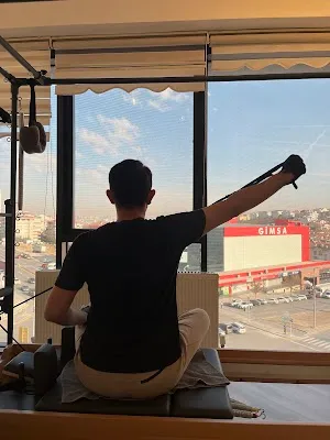 Via Fizyo Ankara Etimesgut - Hamile Pilatesi - Reformer Pilates - Fizyoterapist Eşliğinde Klinik Pilates görsel 2