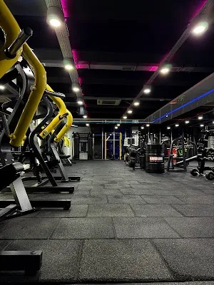 W ATHLETIC Fitness Club | Spor Salonu | Pilates | GYM | Yoga - İstanbul Pendik