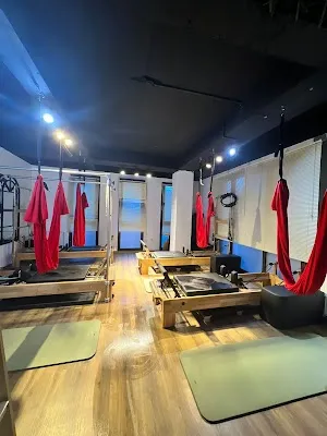White Pilates Yoga Studio - İstanbul Sancaktepe