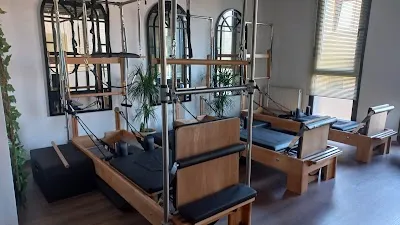 White Pilates Yoga Studio - İstanbul Sancaktepe