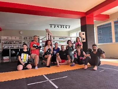 Yılmaz DURSUN Kickboks - Boks Okulu - İstanbul Şişli