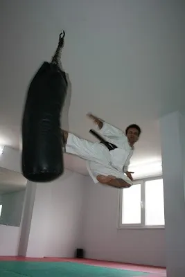 YILMAZ KARATE İHTİSAS SPOR KULÜBÜ - İstanbul Küçükçekmece