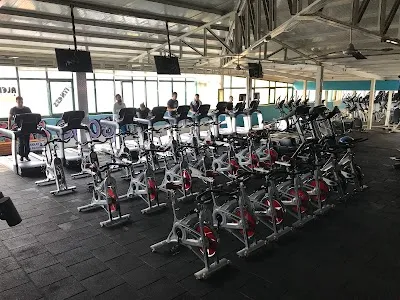 Zirve Spor Merkezi - İstanbul Üsküdar